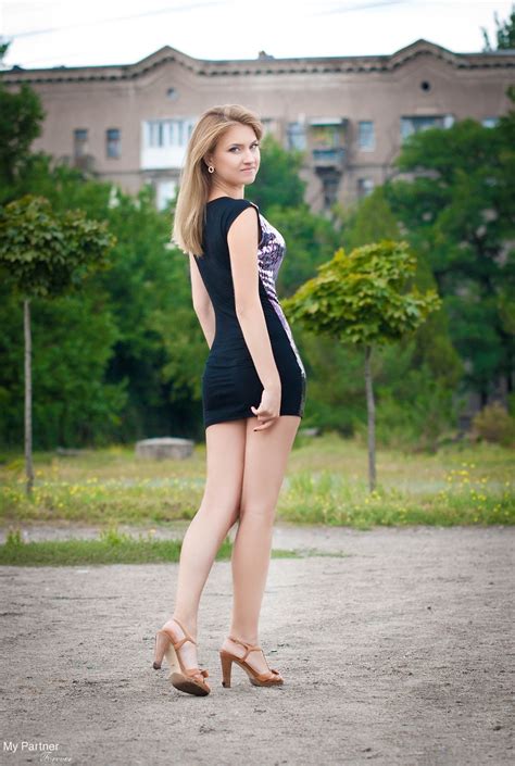 Finding a comfortable bra is essential for any woman. . Ukraine girl nude